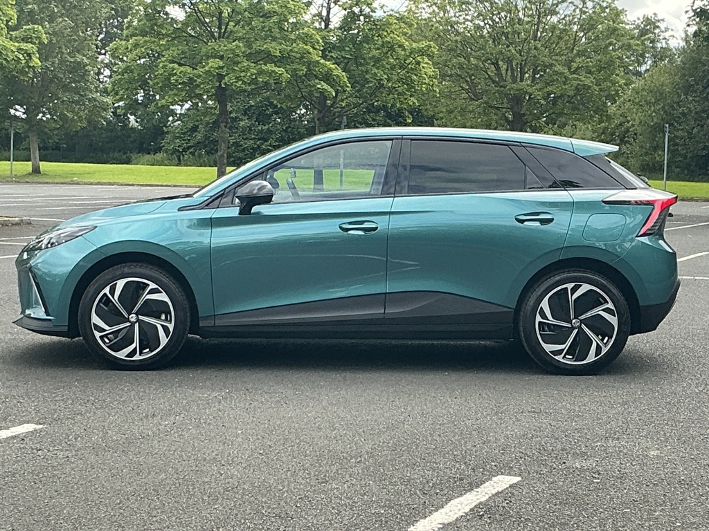 MG MG4 170Kw Premium Long Range 64Kwh Green #5