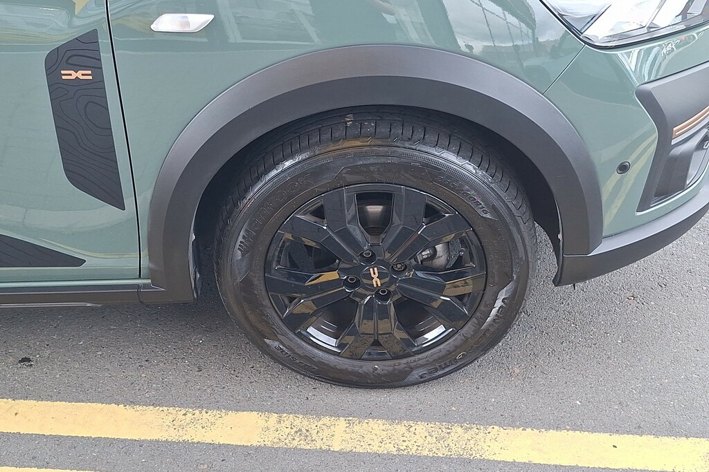 Dacia Sandero Stepway 1.0 Tce Extreme Green #4