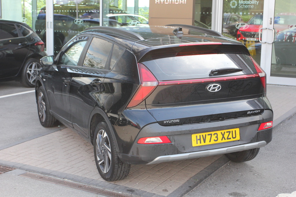 Hyundai Bayon 1.0 Tgdi 48V Mhev Se Connect Dct Black #2