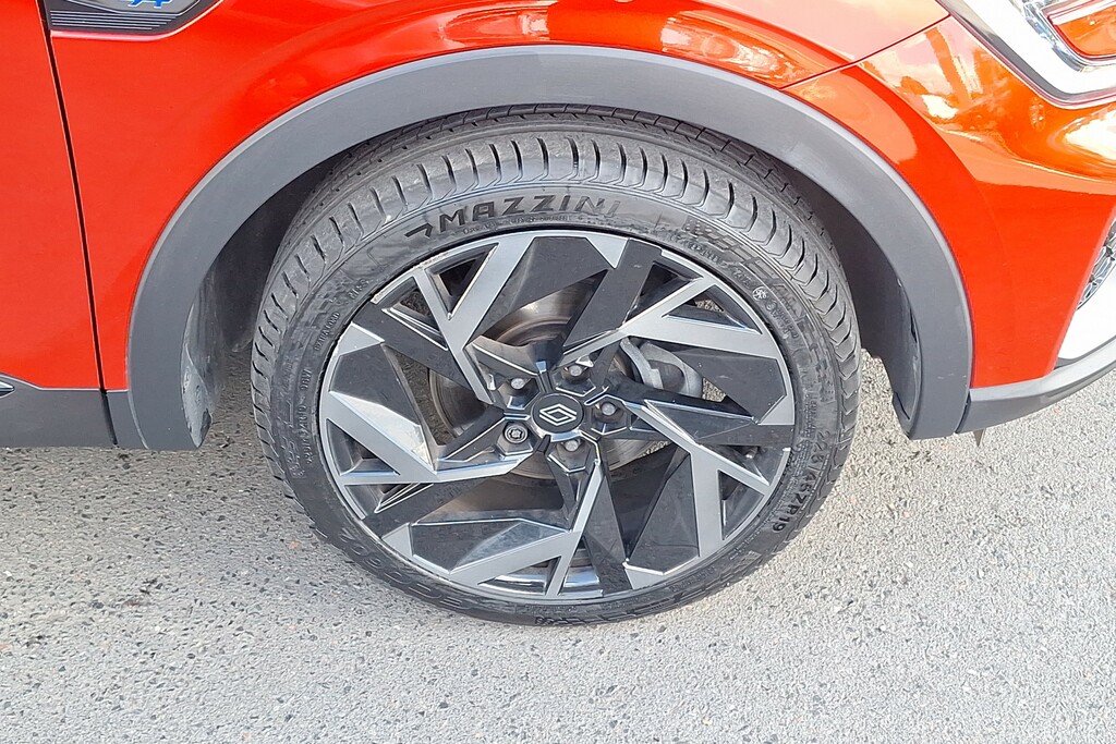 Renault Arkana 1.6 E-tech Fhev 145 Esprit Alpine Red #4