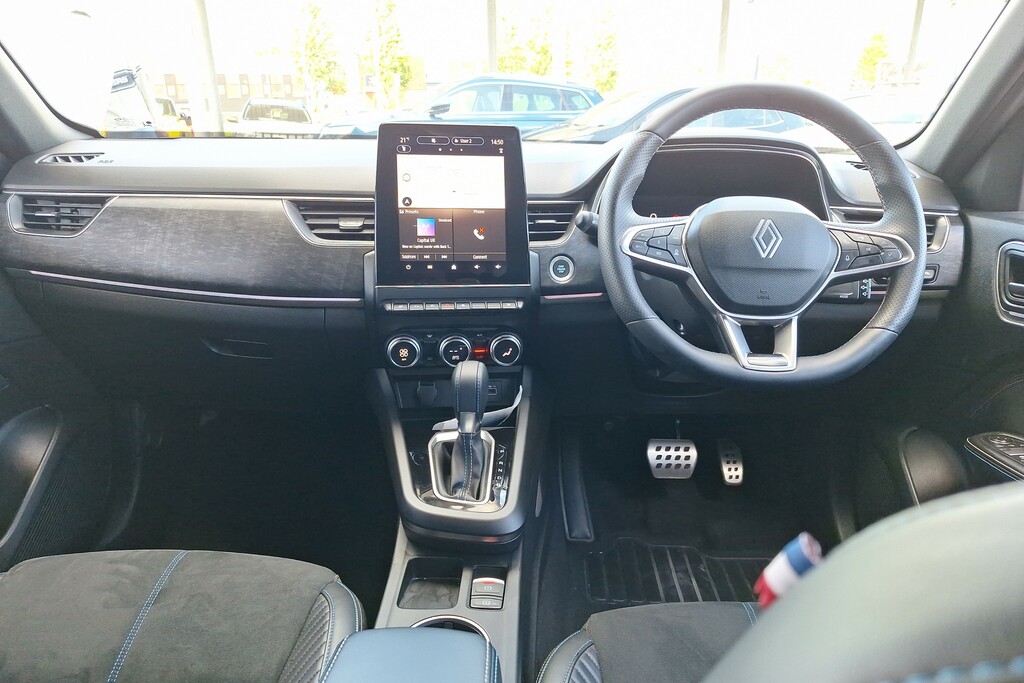 Renault Arkana 1.6 E-tech Fhev 145 Esprit Alpine Red #3