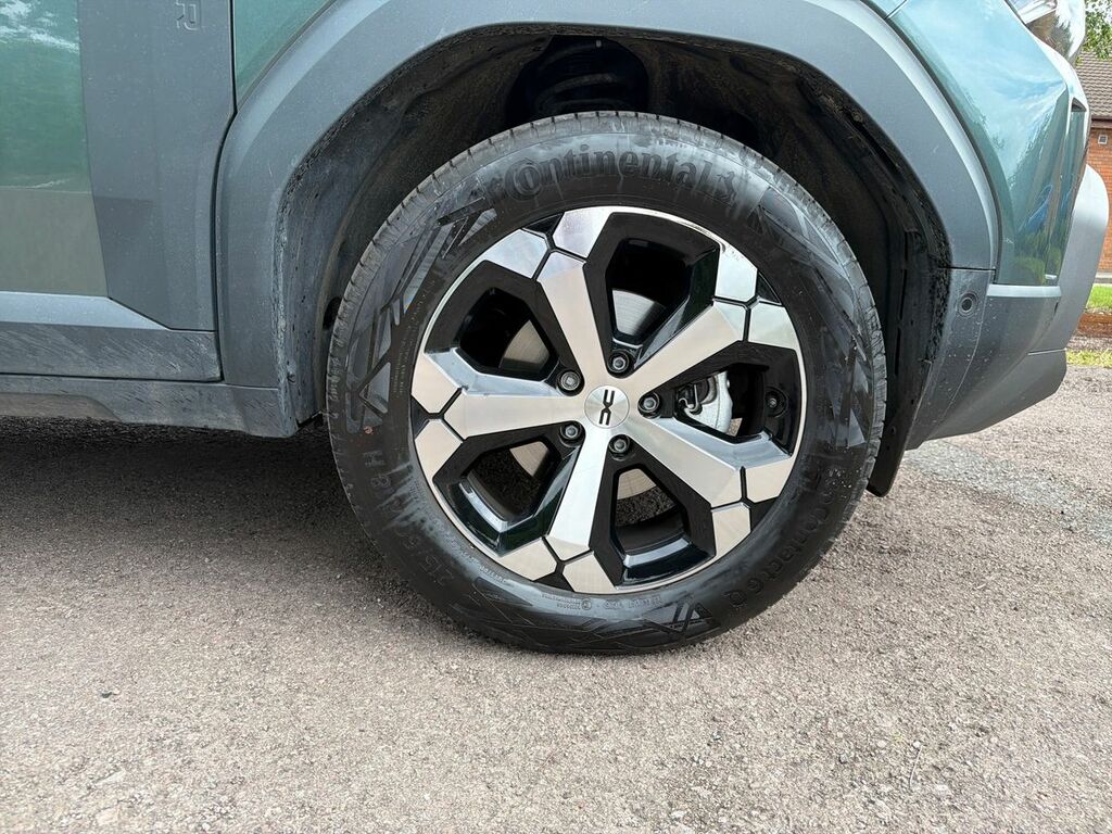 Dacia Duster Duster 1.6 Hybrid 140 Extreme Estate Green #32
