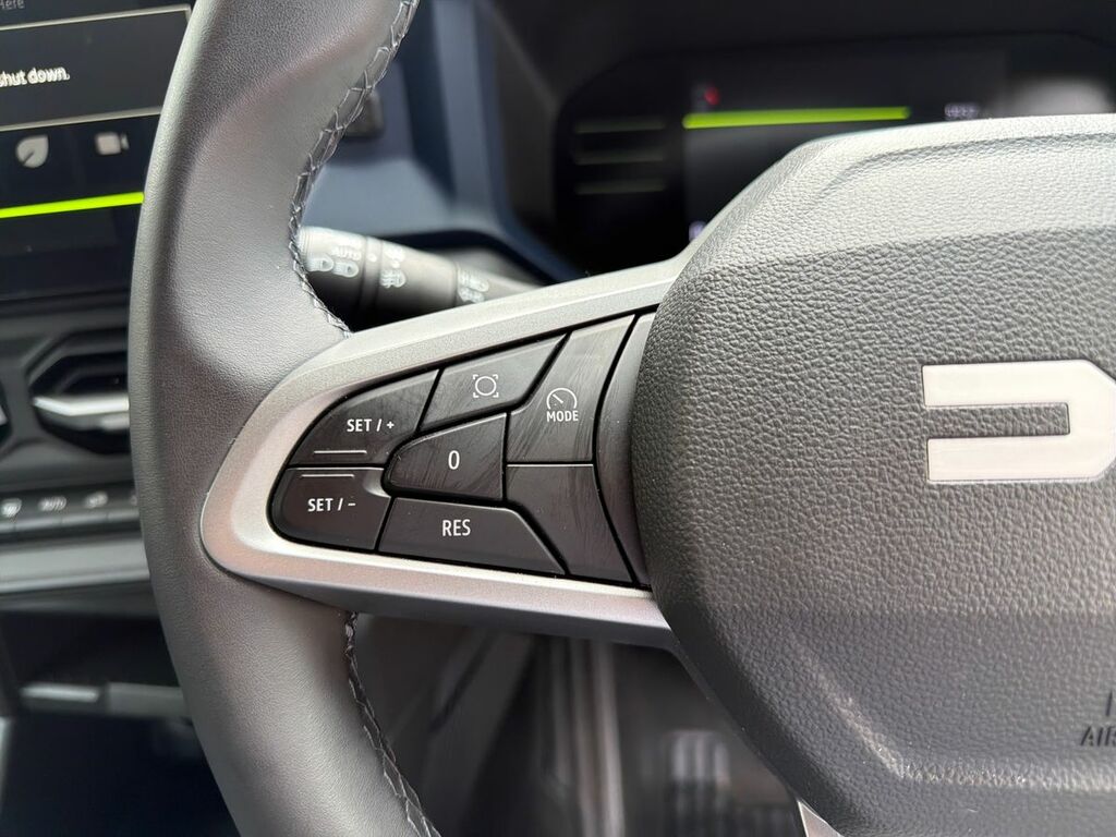 Dacia Duster Duster 1.6 Hybrid 140 Extreme Estate Green #18