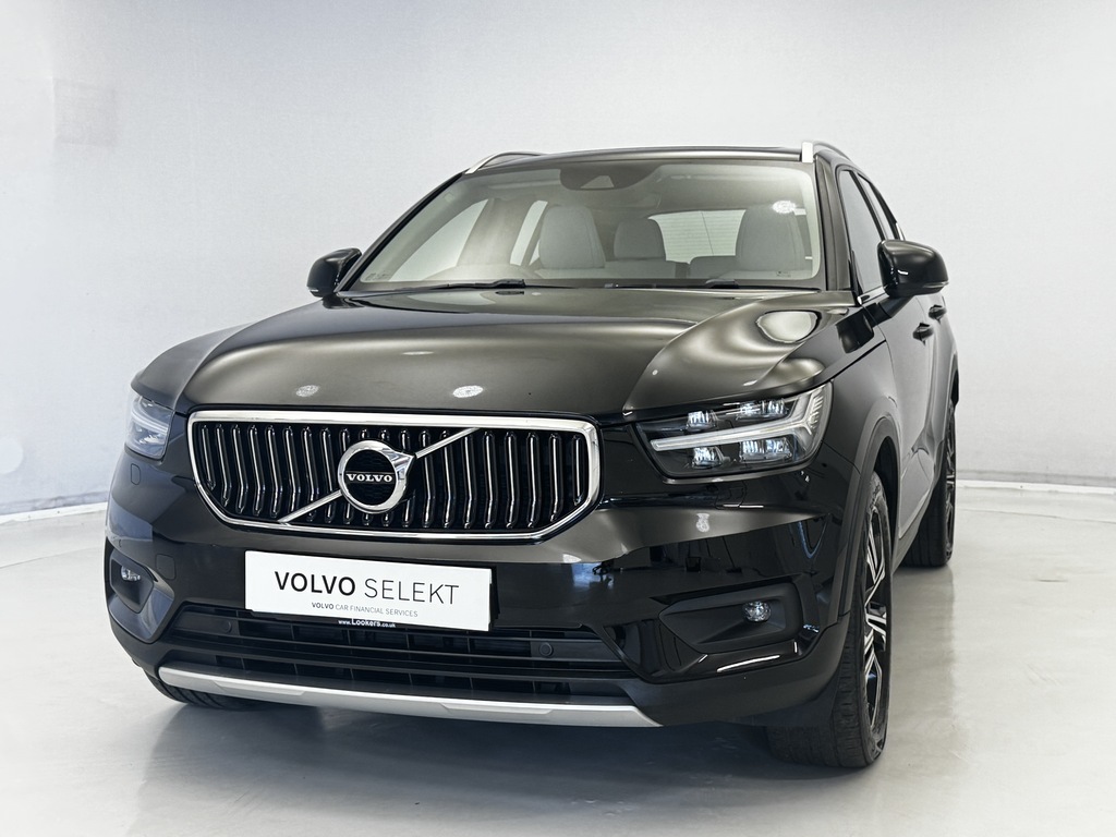 Volvo XC40 2.0 B4p Inscription Pro Black #3