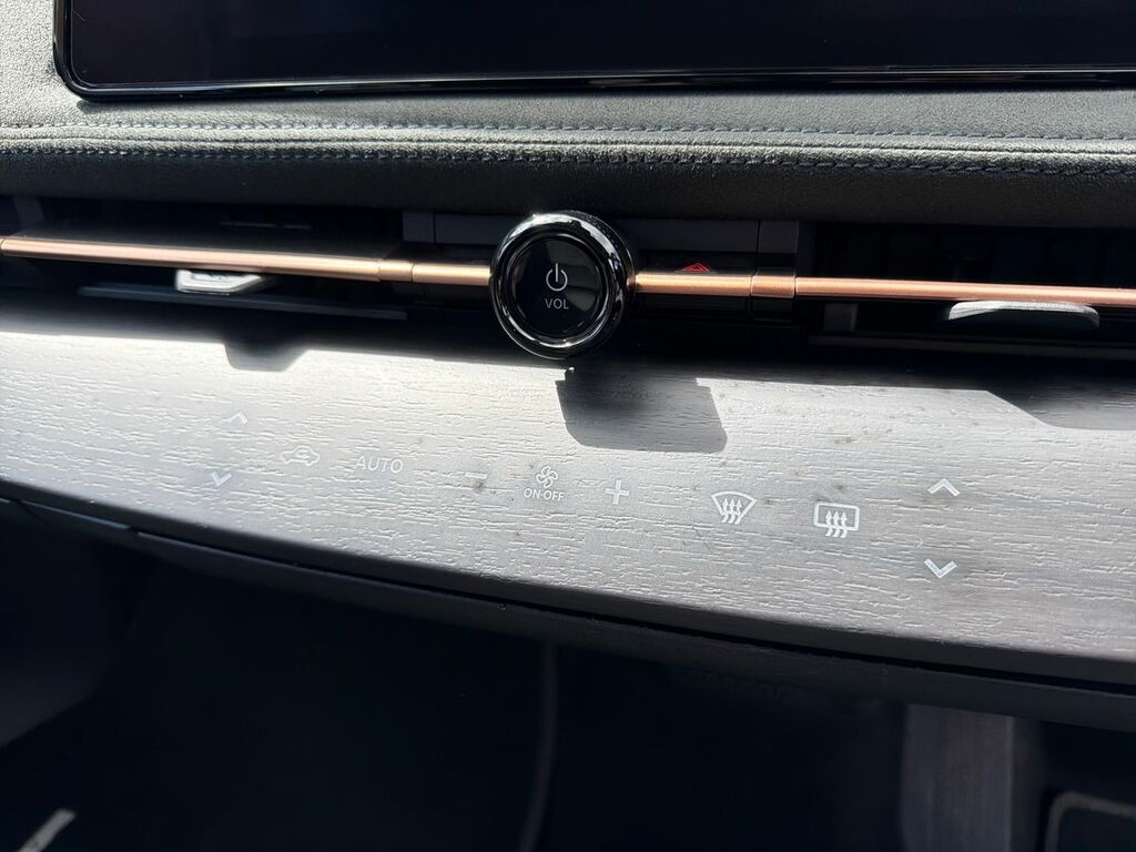 Nissan Ariya #25