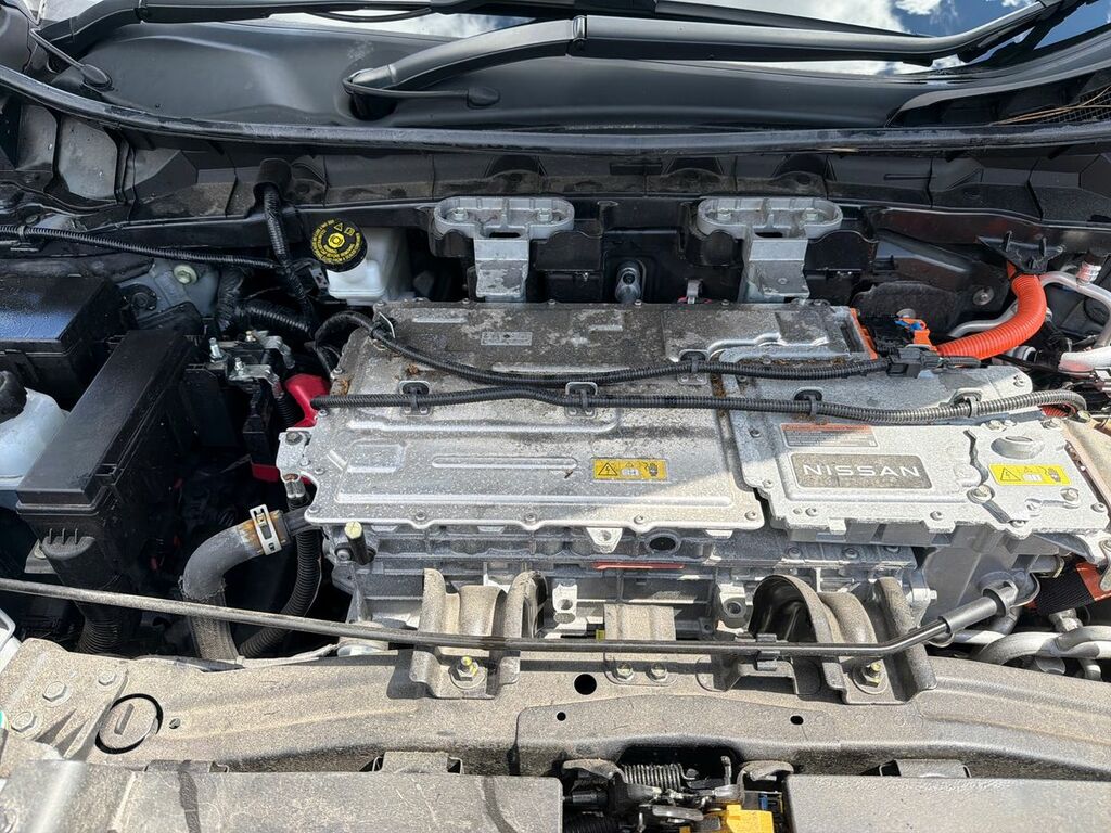Nissan Ariya #9