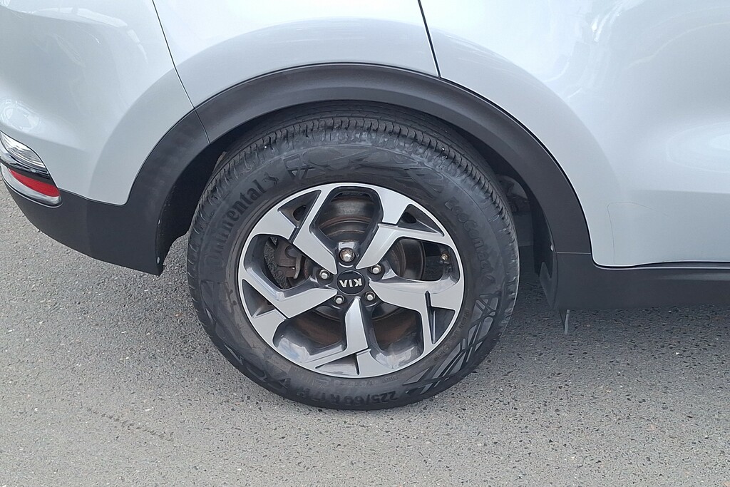 Kia Sportage 1.6 Crdi 48V Isg 2 Silver #4