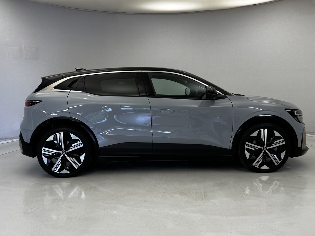 Renault Megane E-Tech Ev60 160Kw Iconic 60Kwh Optimum Charge Black #6