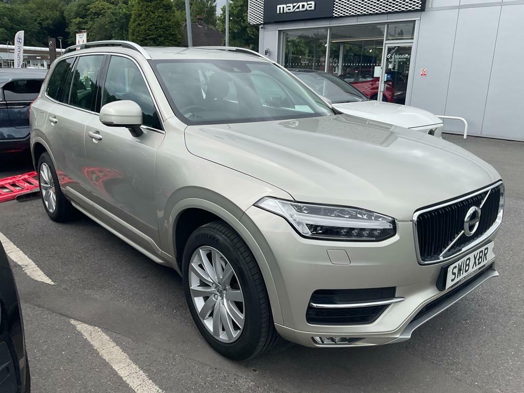 Volvo XC90 2.0 D5 Powerpulse Momentum Awd Geartronic Gold
