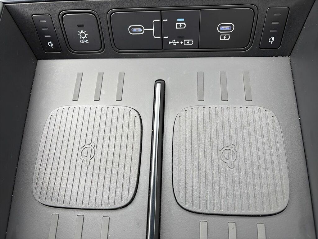 Hyundai Santa Fe Calligraphy White #28