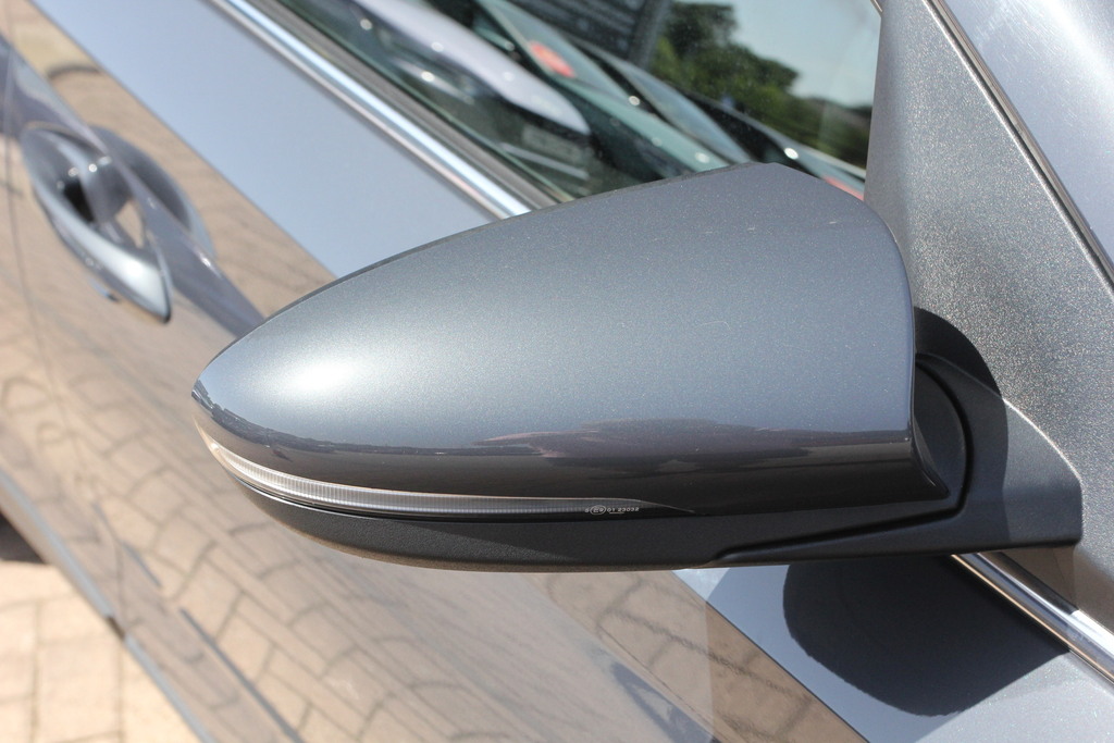 Hyundai Bayon 1.0 Tgdi 48V Mhev Premium Dct Grey #4