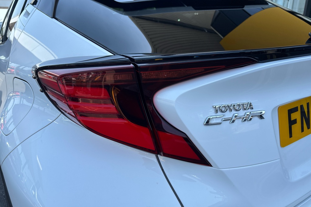 Toyota C-Hr Excel Silver #30