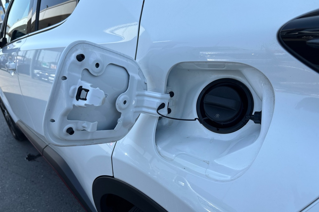 Toyota C-Hr Excel Silver #24
