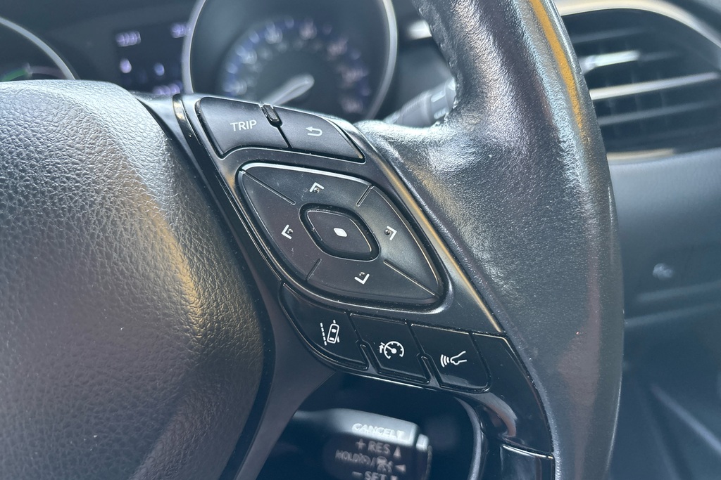 Toyota C-Hr Excel Silver #14