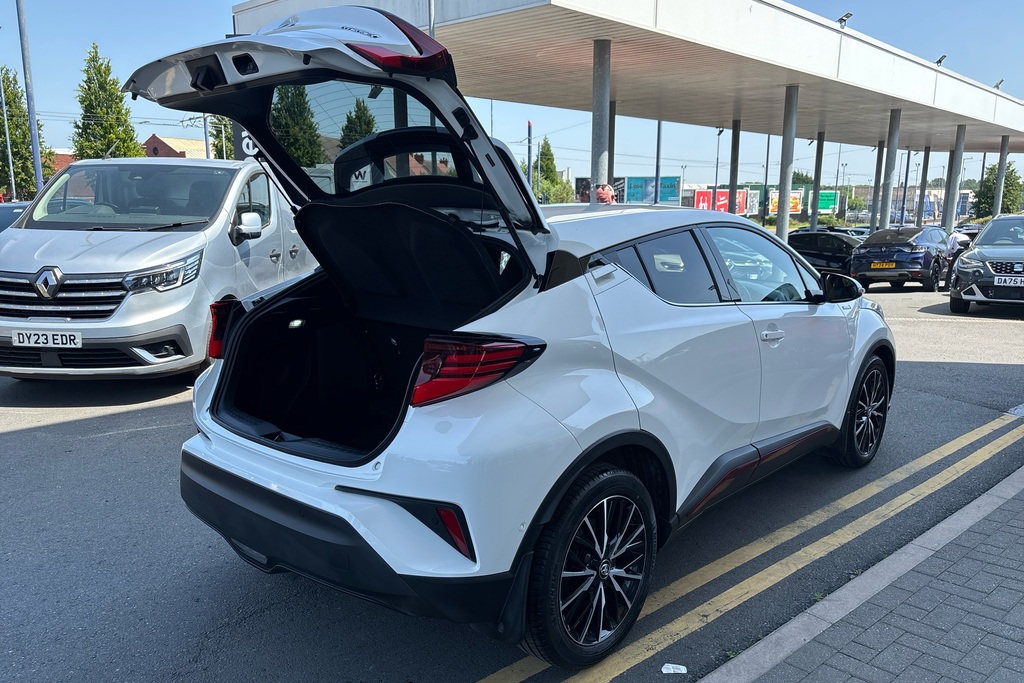 Toyota C-Hr Excel Silver #38