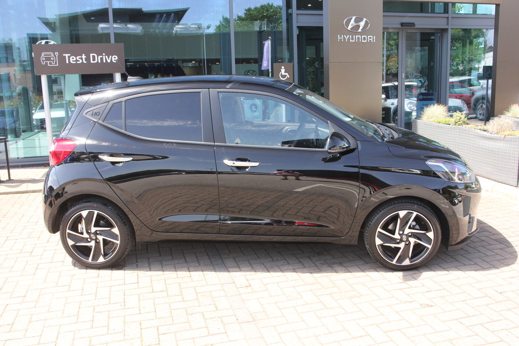 Hyundai I10 1.2 79 Premium Nav MT26EYX Black #6