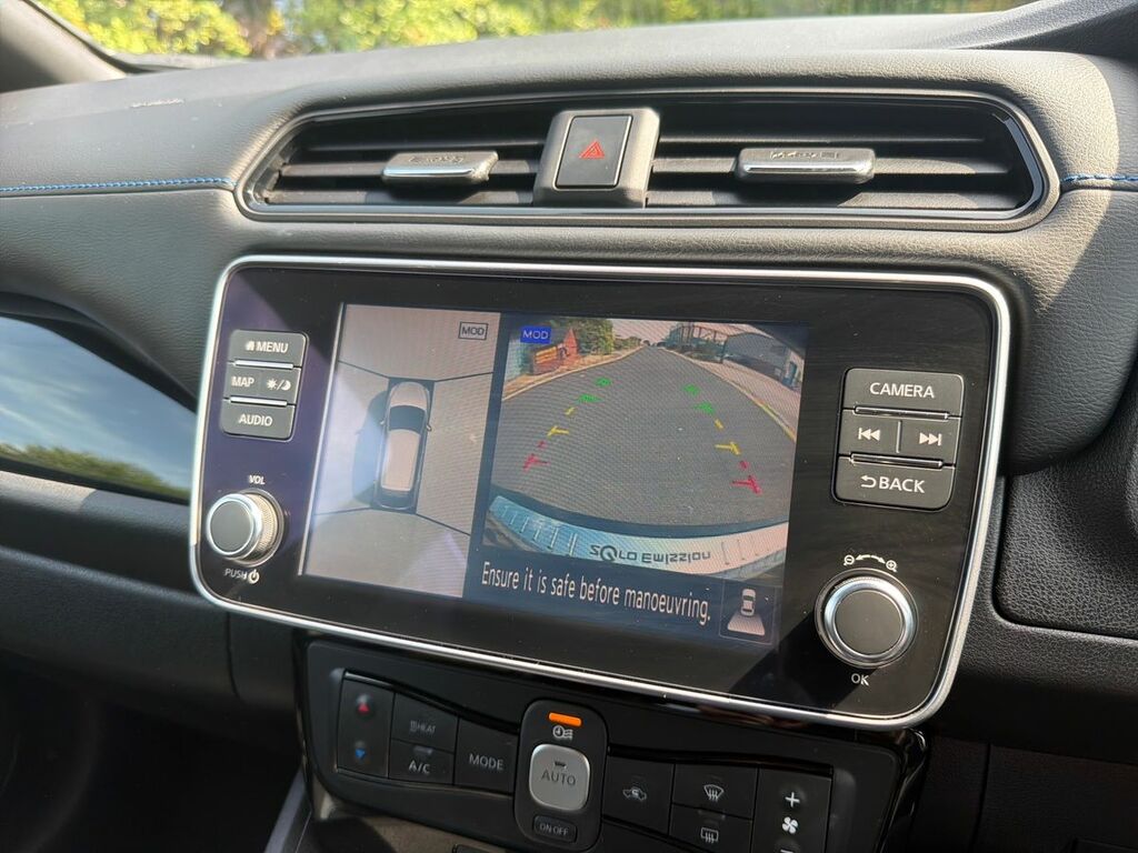 Nissan Leaf 40Kwh Tekna Hatchback Grey #14