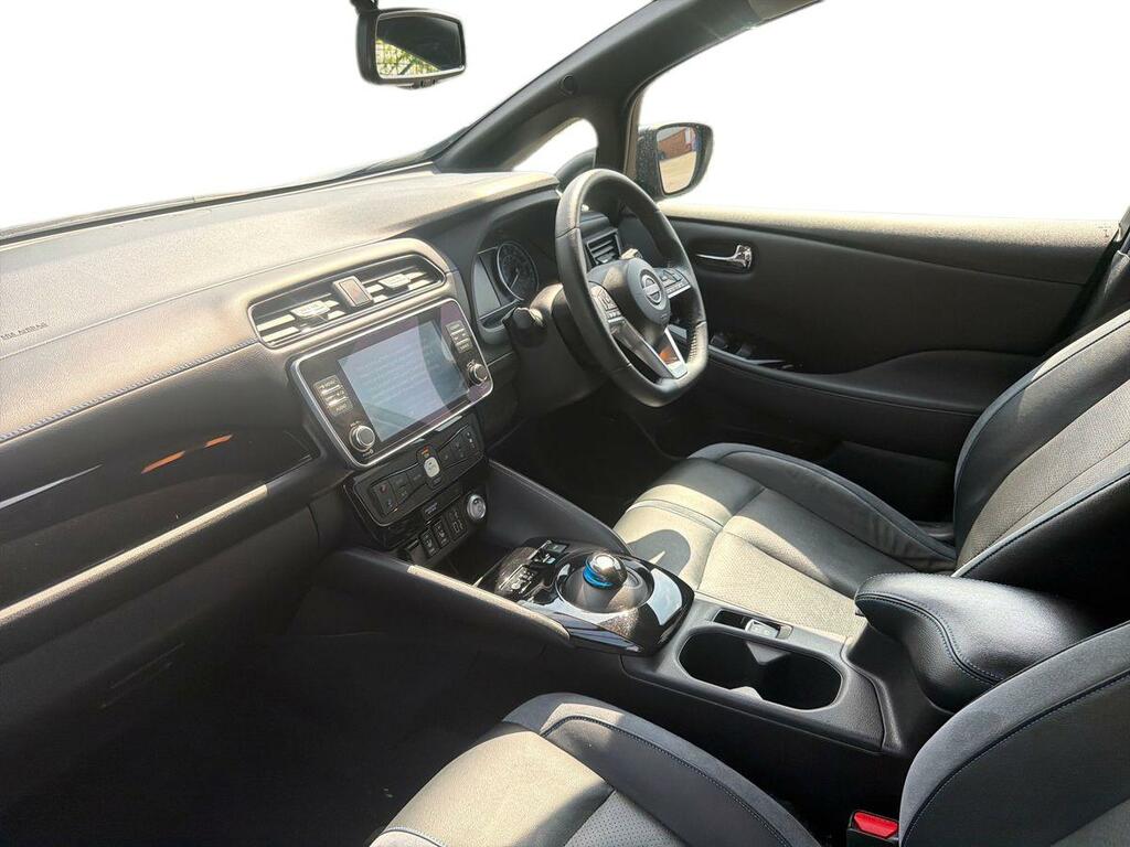 Nissan Leaf 40Kwh Tekna Hatchback Grey #10