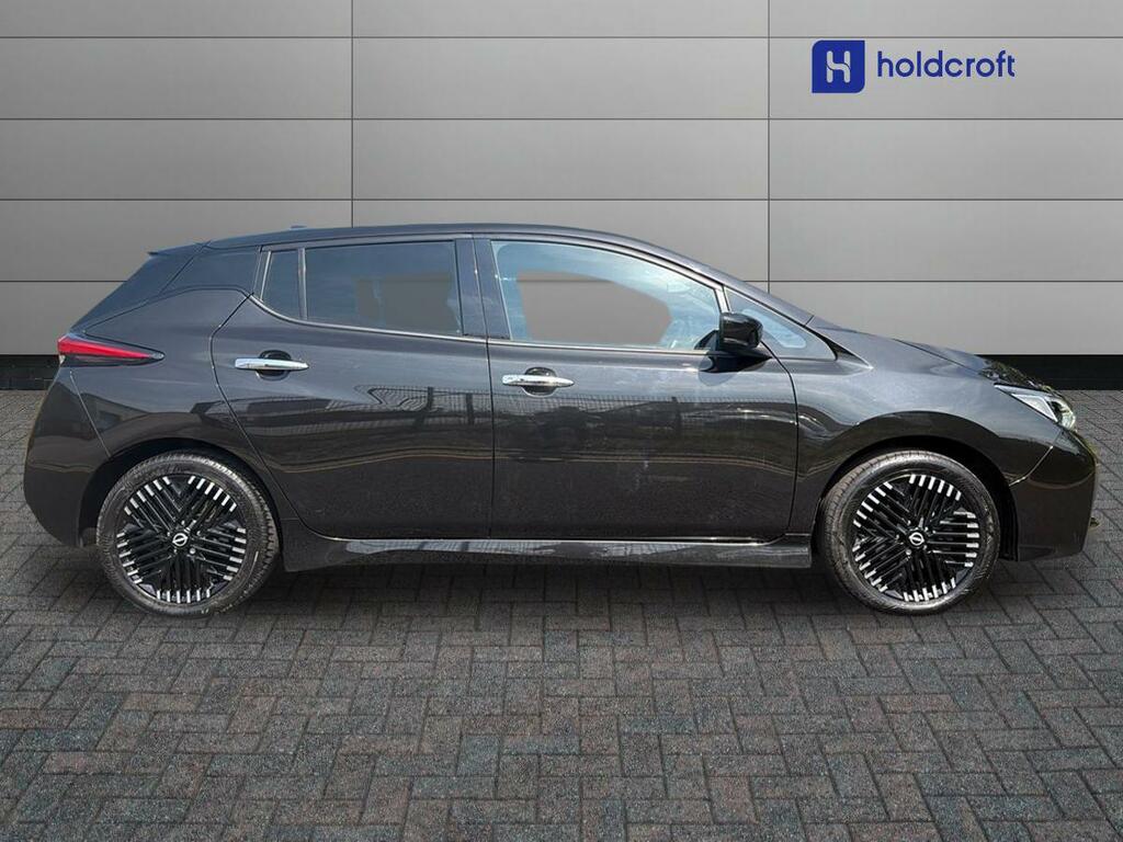 Nissan Leaf 110Kw Tekna 39Kwh Black #2