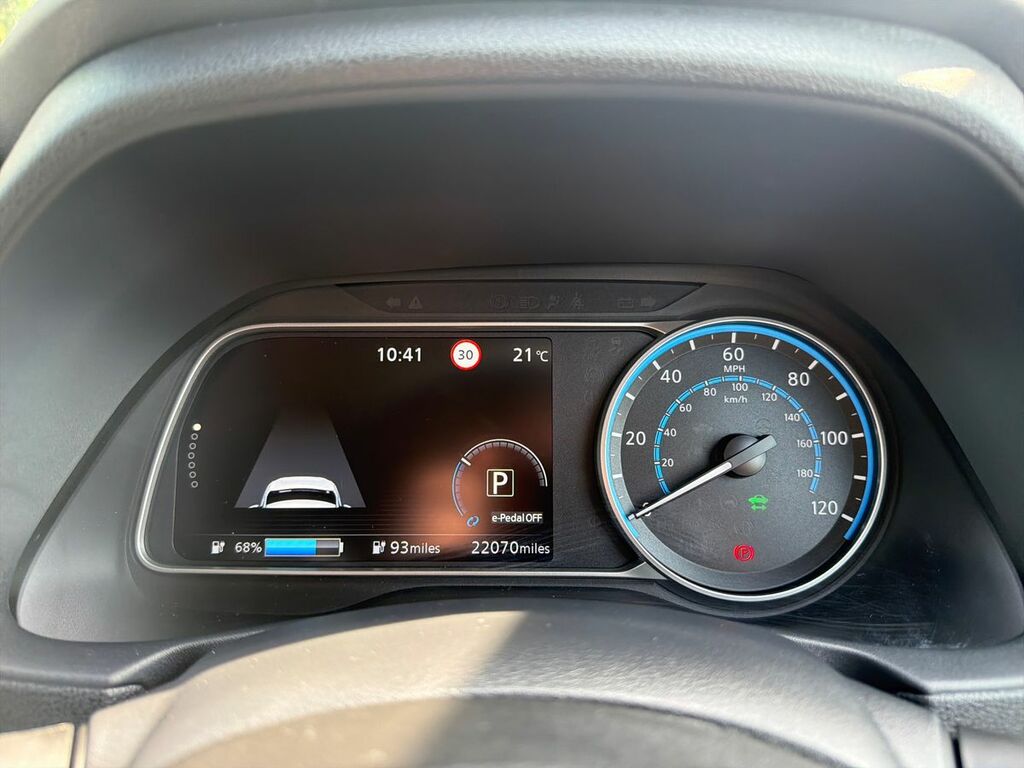 Nissan Leaf 40Kwh Tekna Hatchback Grey #12