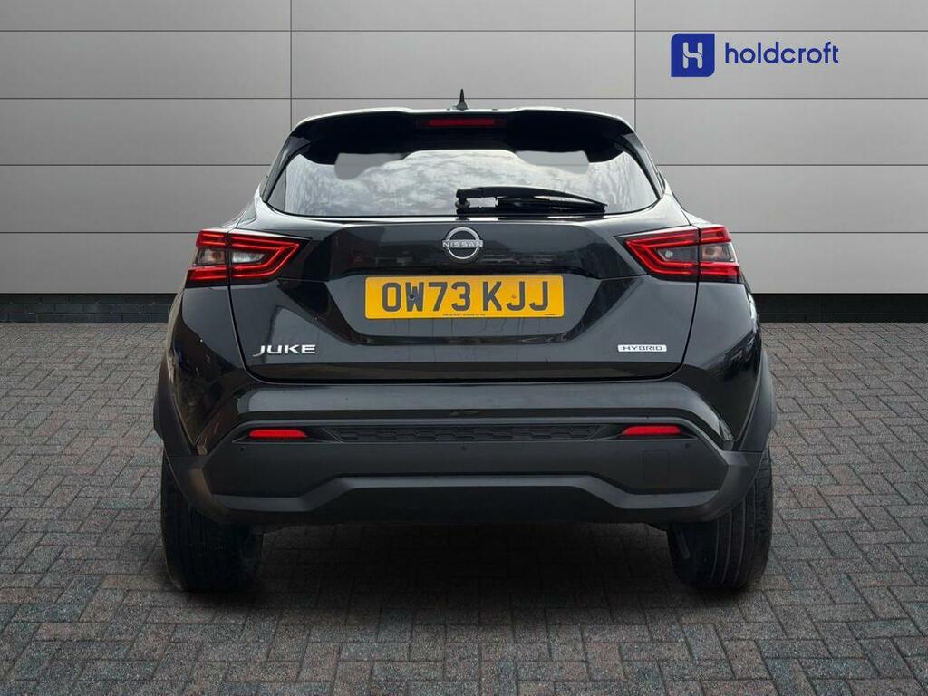 Nissan Juke 1.6 Hybrid Tekna Black #4