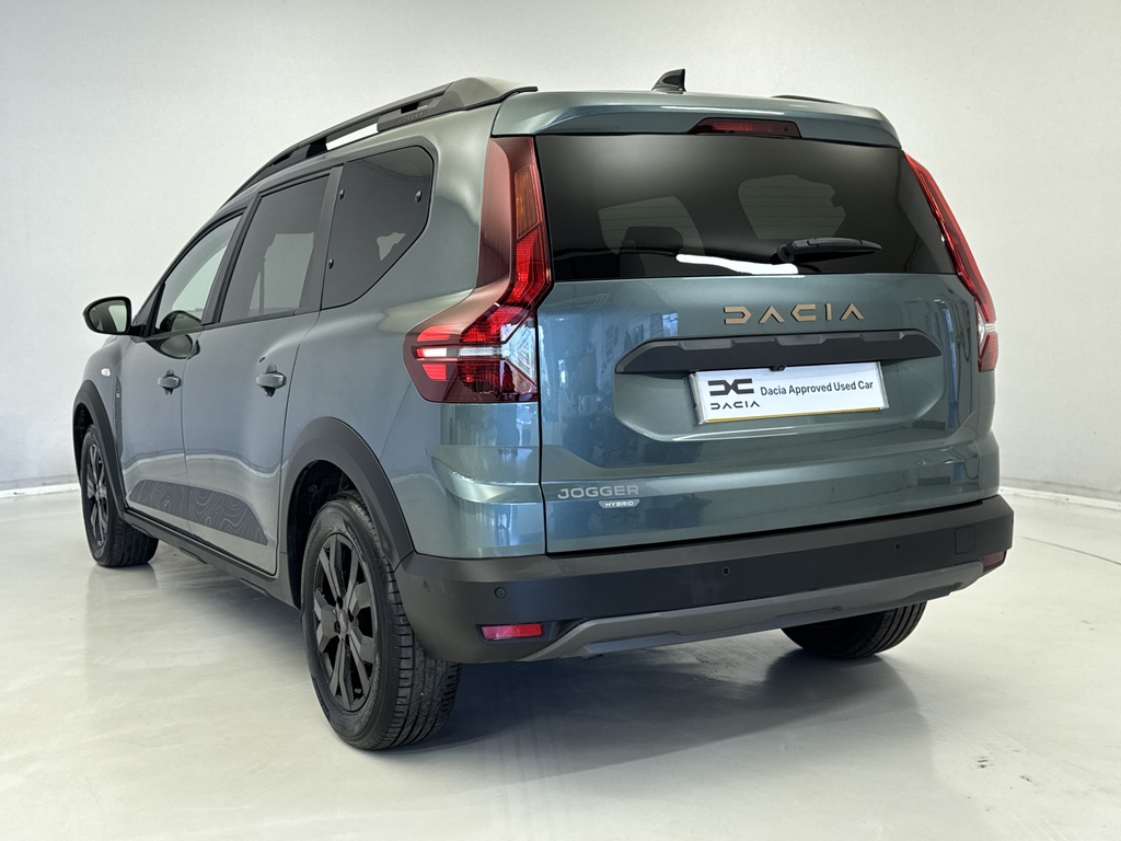 Dacia Jogger 1.6 Hev Extreme Green #6