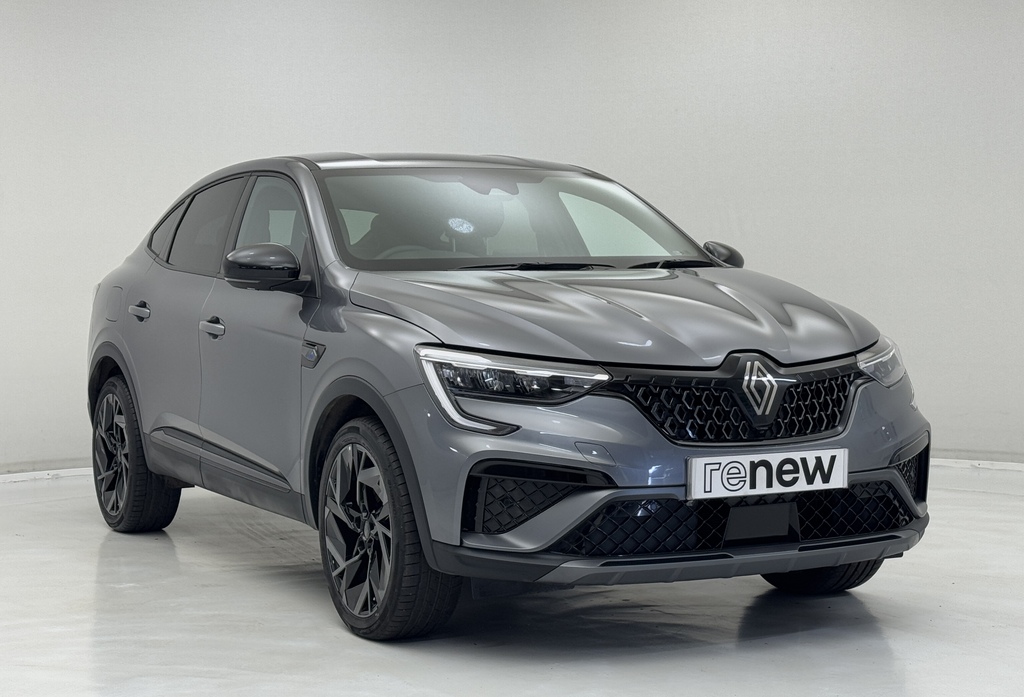 Renault Arkana 1.6 E-tech Fhev 145 Esprit Alpine Grey