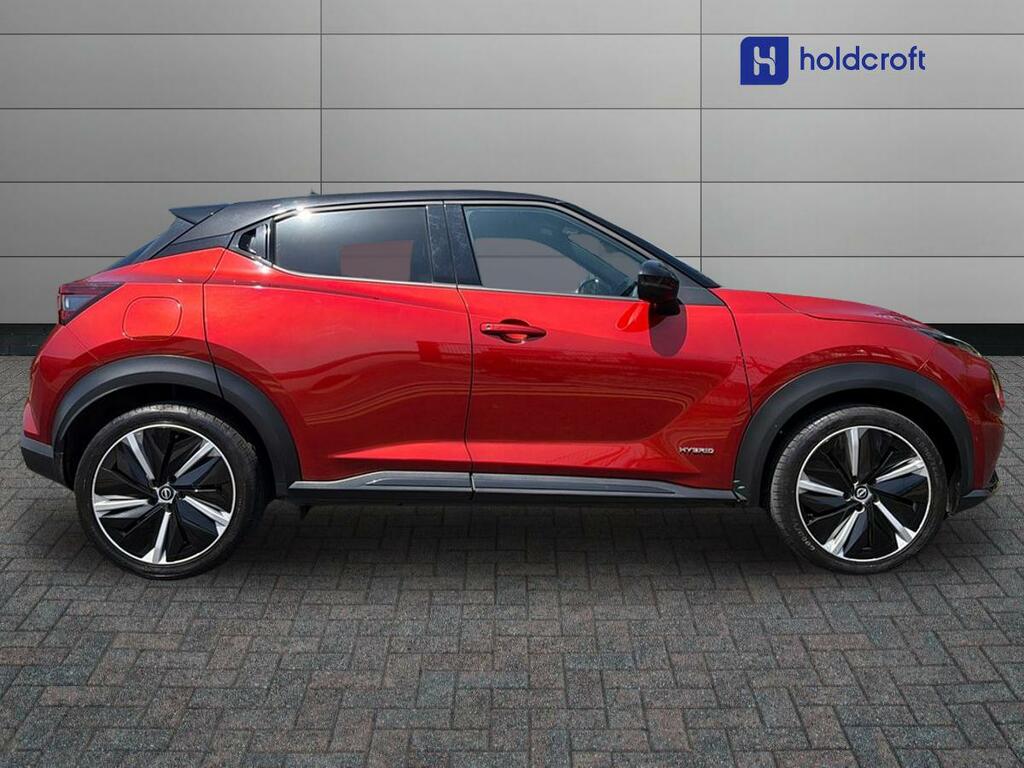 Nissan Juke 1.6 Hybrid Tekna DG72FYF Red #2