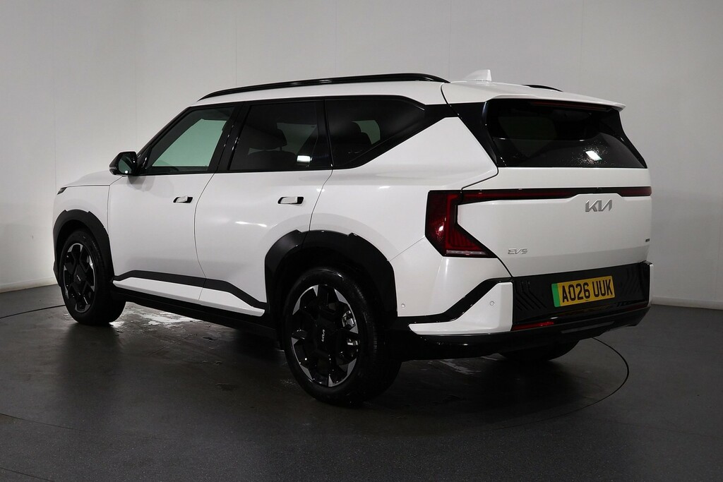 Kia Gt-line S 81.4Kwh Demonstrator AO26UUK White #5