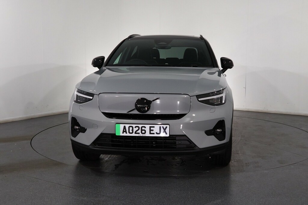 Volvo EX40 Ultra Black Edition Grey