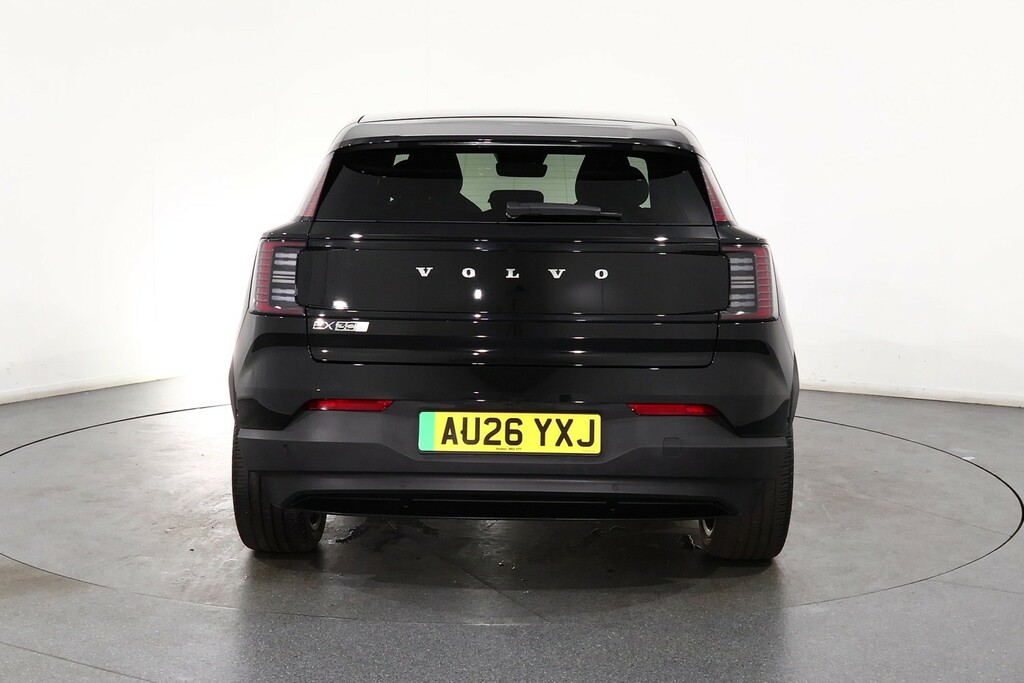 Volvo EX30 Ultra Black #6