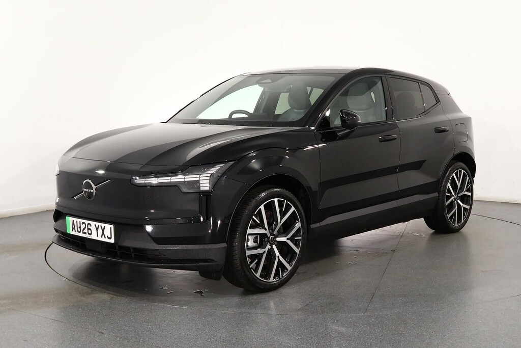 Volvo EX30 Ultra Black #3