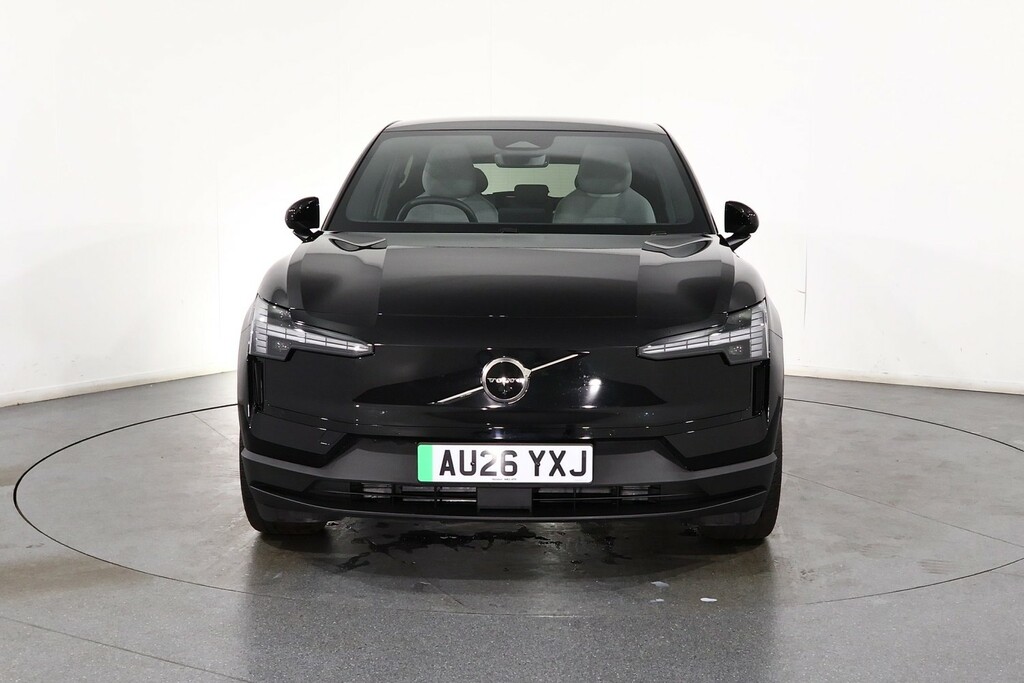Volvo EX30 Ultra Black #2