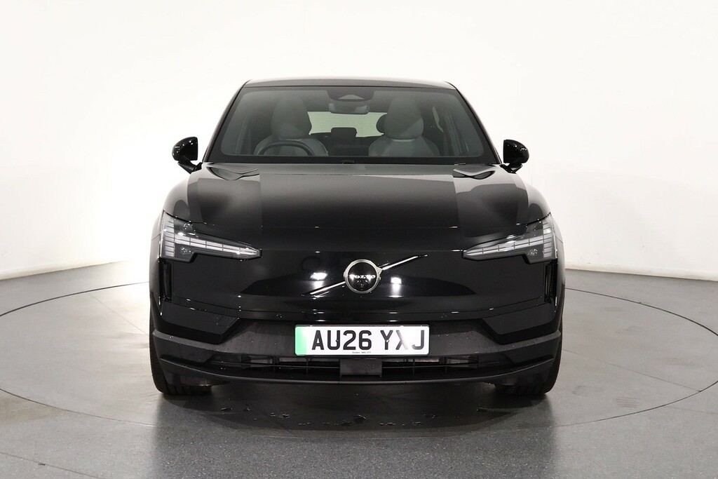 Volvo EX30 Ultra Black #2