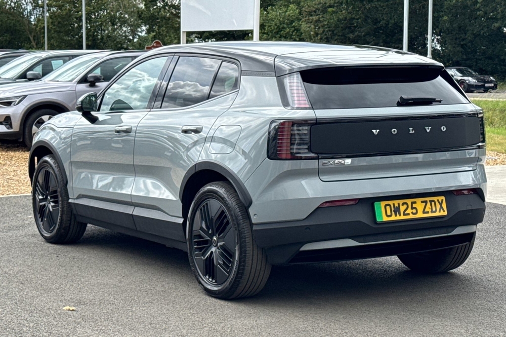Volvo EX30 Cross Country Ultra Grey #3