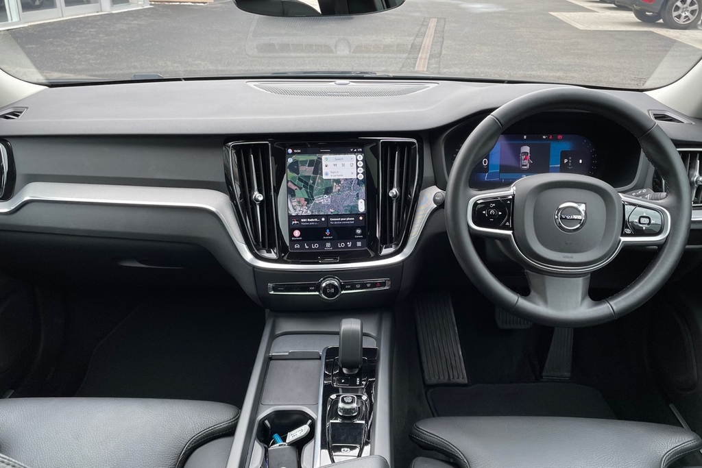 Volvo V60 Ultra Black #6