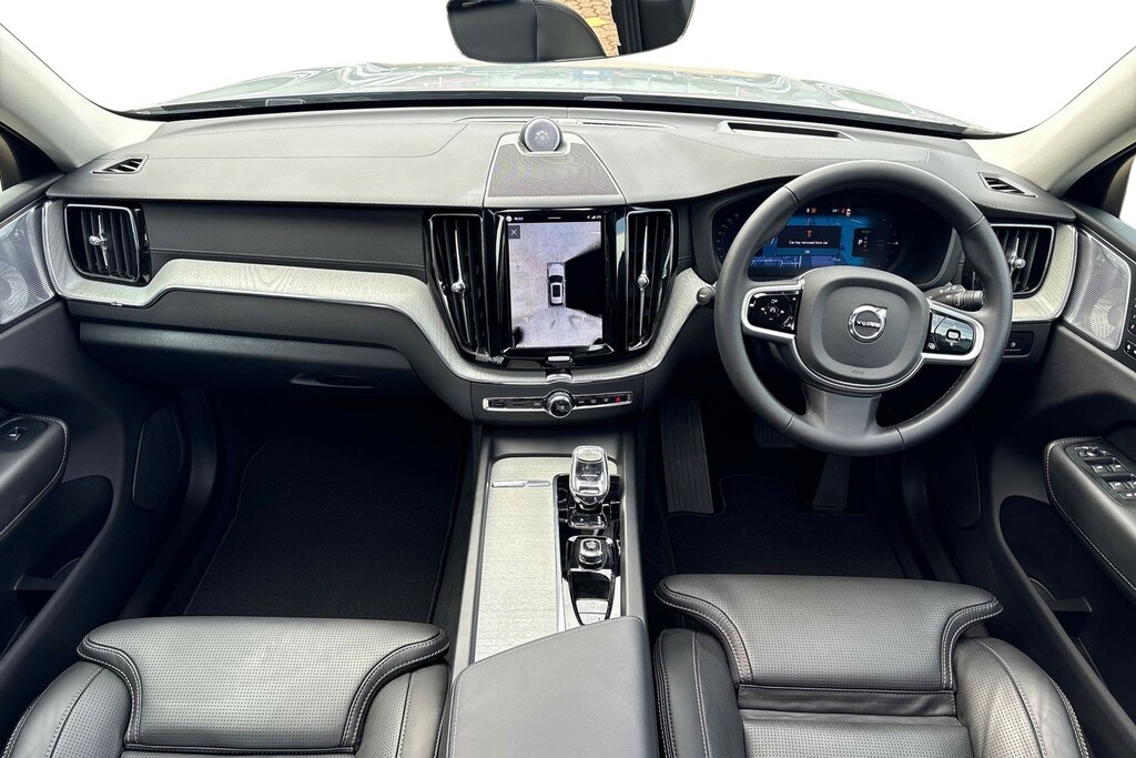 Volvo XC60 Ultra Dark RV25XNN Grey #6