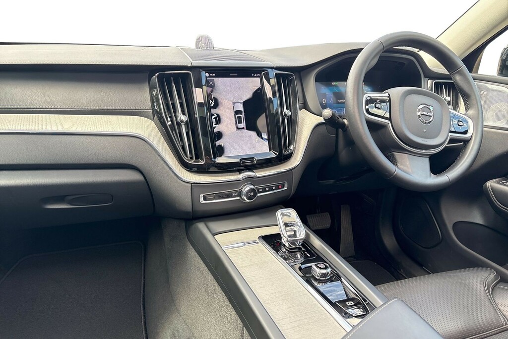 Volvo XC60 Ultra Dark RV25SWO Grey #2