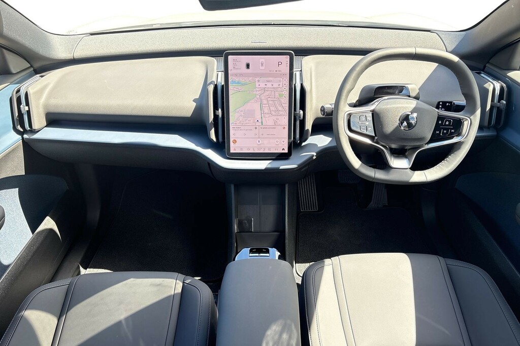 Volvo EX30 Plus White #6