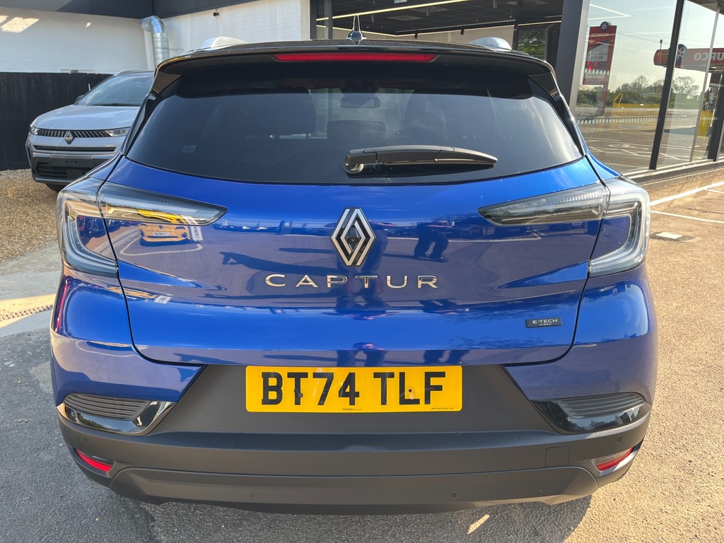 Renault Captur Techno Blue #6