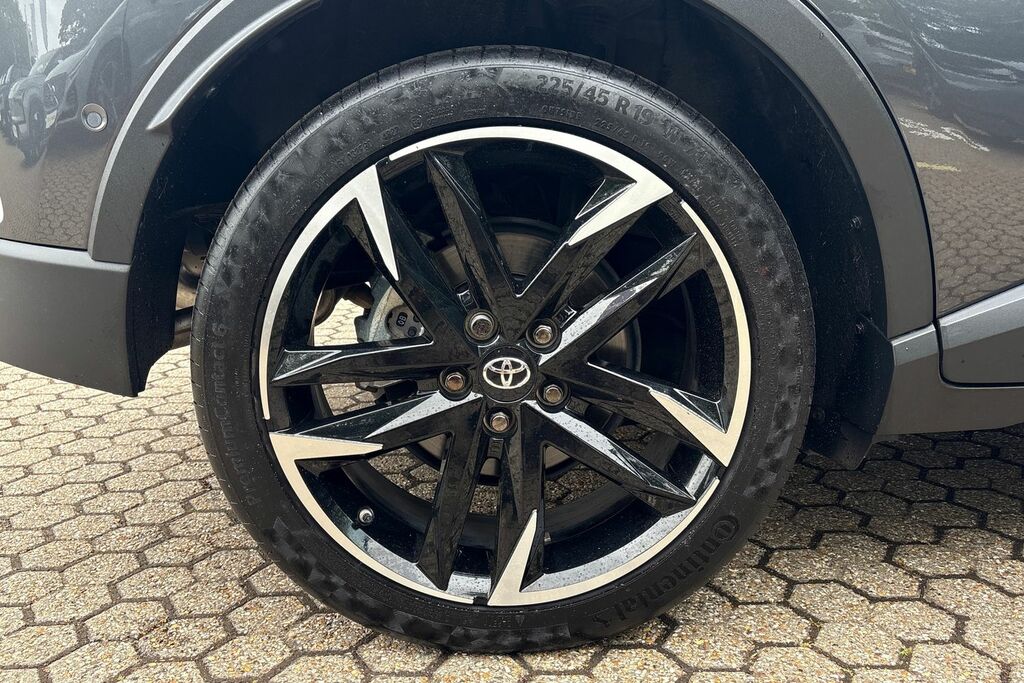 Toyota C-Hr Gr Sport EK23FHD Grey #5
