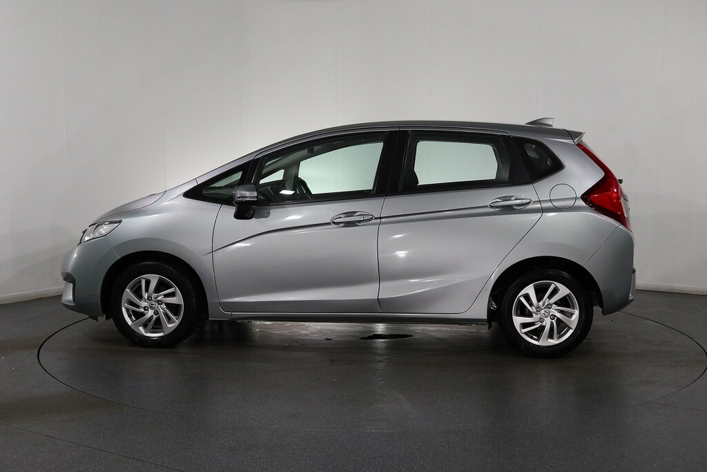 Honda Jazz 1.3 Se Navi Cvt AO66YTY Silver #4