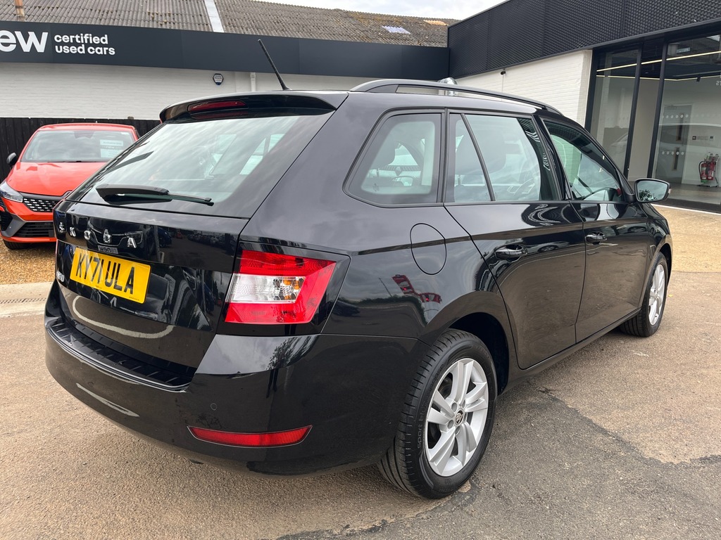 Skoda Fabia Se Black #6