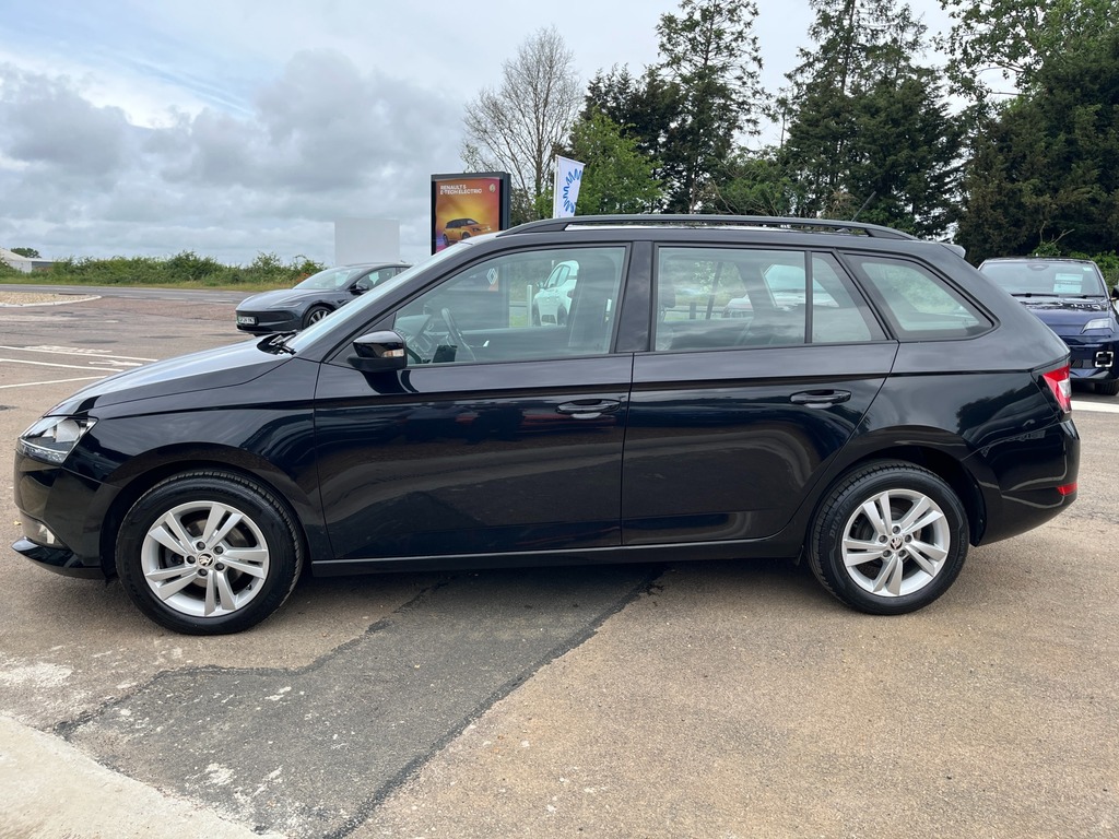 Skoda Fabia Se Black #4