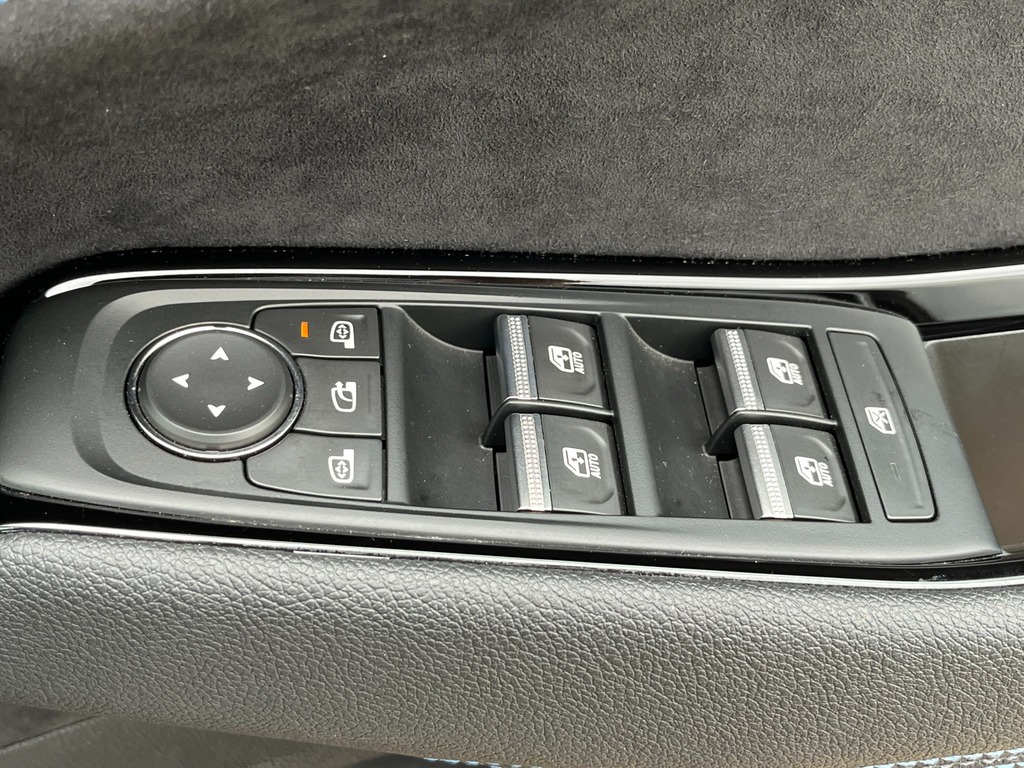 Renault Austral E-tech Full Hybrid Techno Red #35