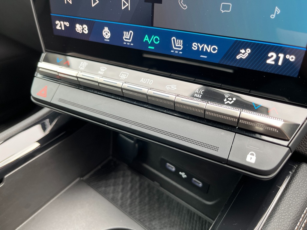 Renault Austral E-tech Full Hybrid Techno Red #29