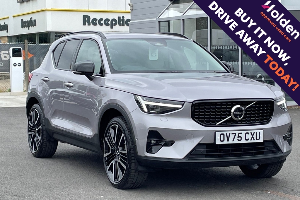 Volvo XC40 Ultra Dark Silver