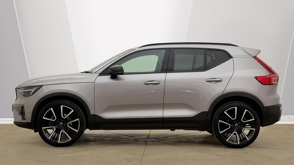 Volvo XC40 Ultra Dark OV75CXU Silver #6