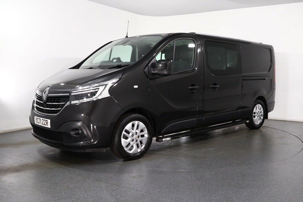 Renault Trafic Sport Nav Black #3