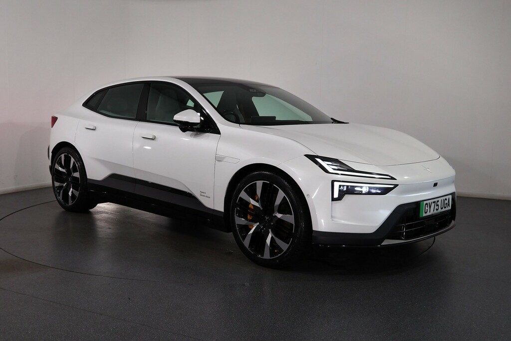Polestar 4 Long Range Plus White